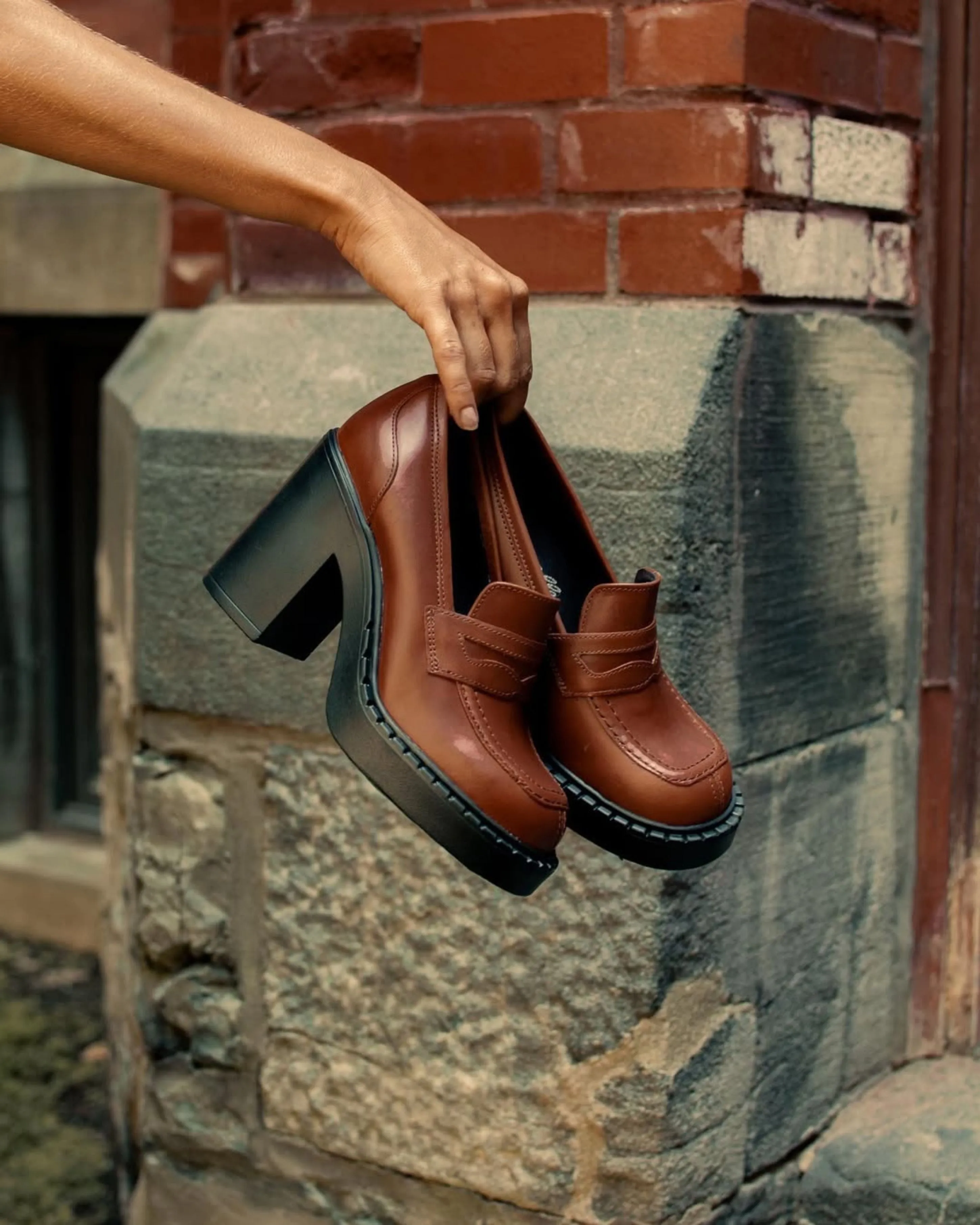 Allington Tan Leather