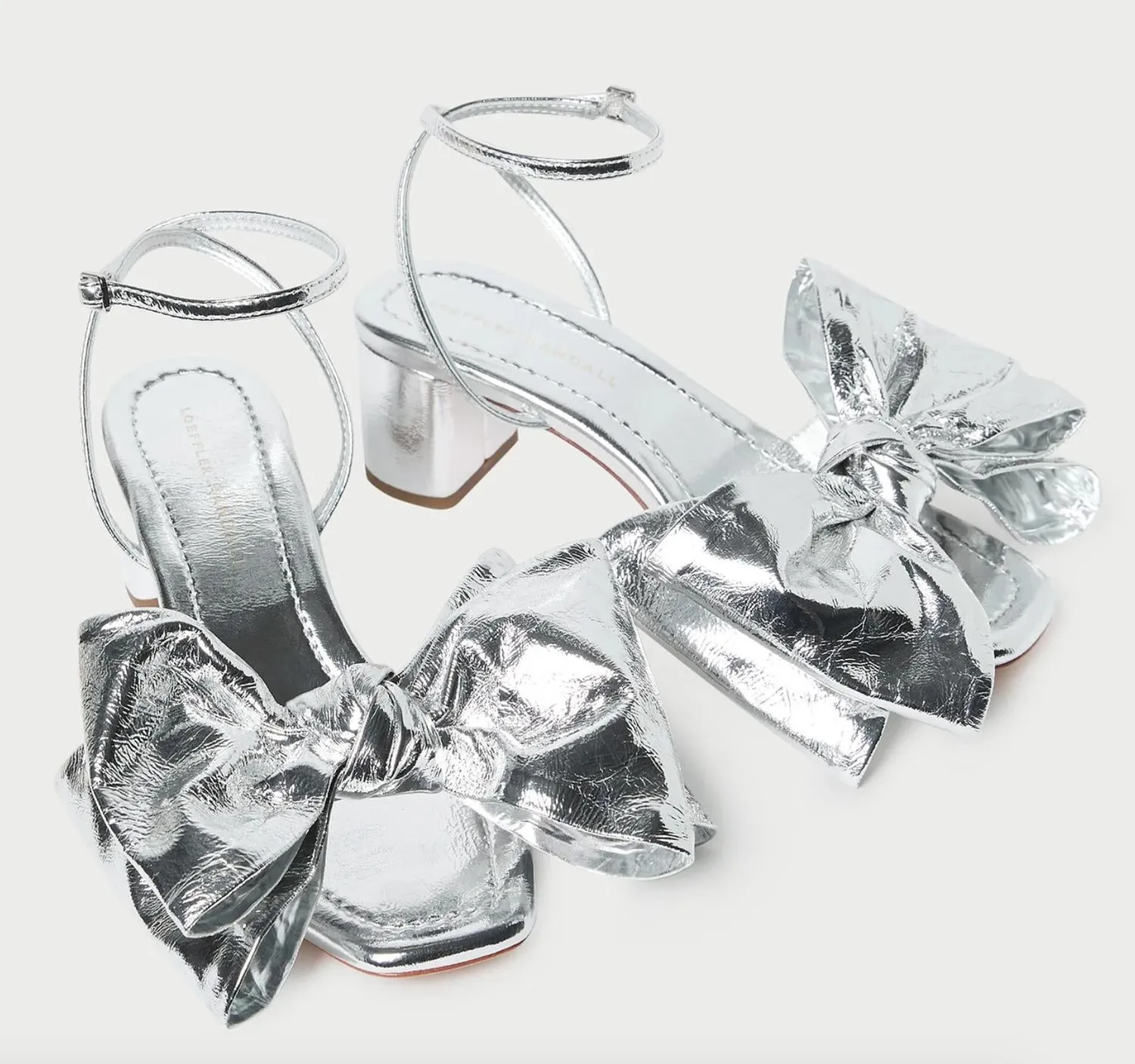 Carmen Leather Bow Sandal In Silver