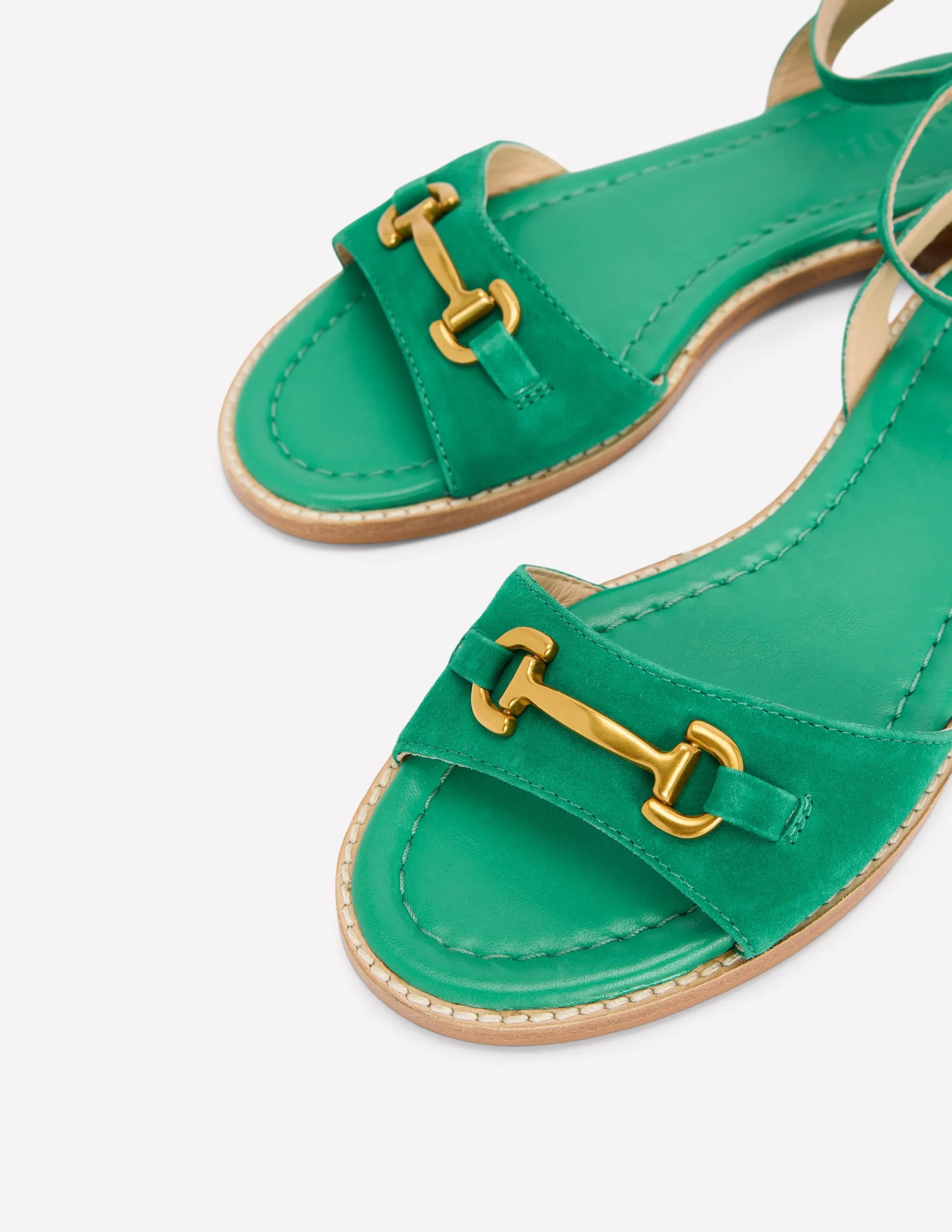 Iris Snaffle Flat Sandal-Rich Emerald