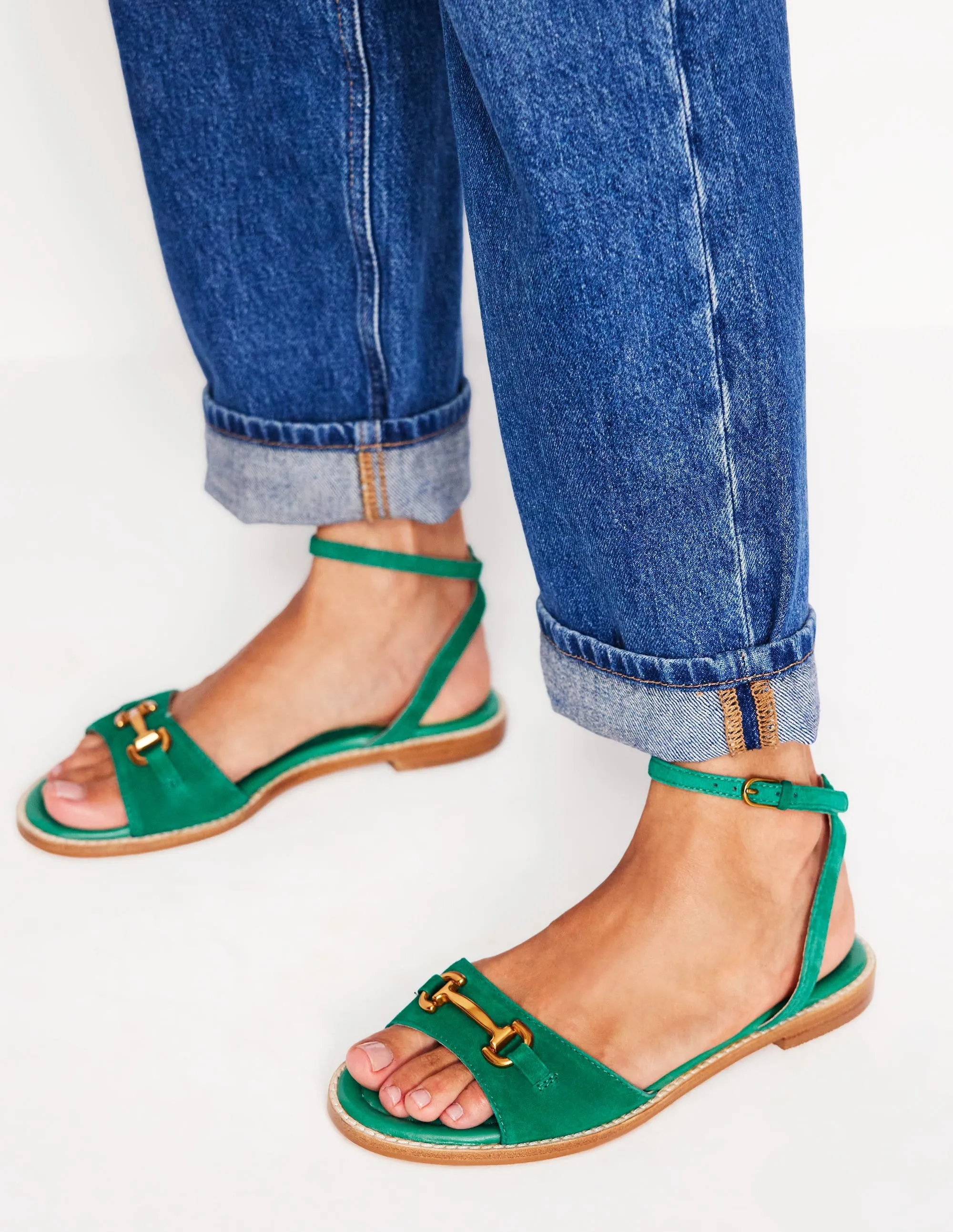 Iris Snaffle Flat Sandal-Rich Emerald