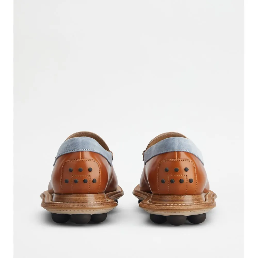 Loafers in Leather