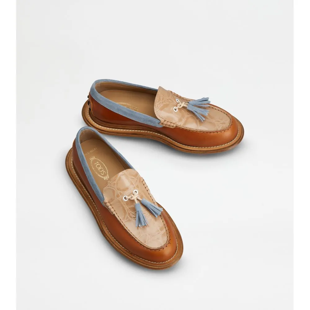 Loafers in Leather
