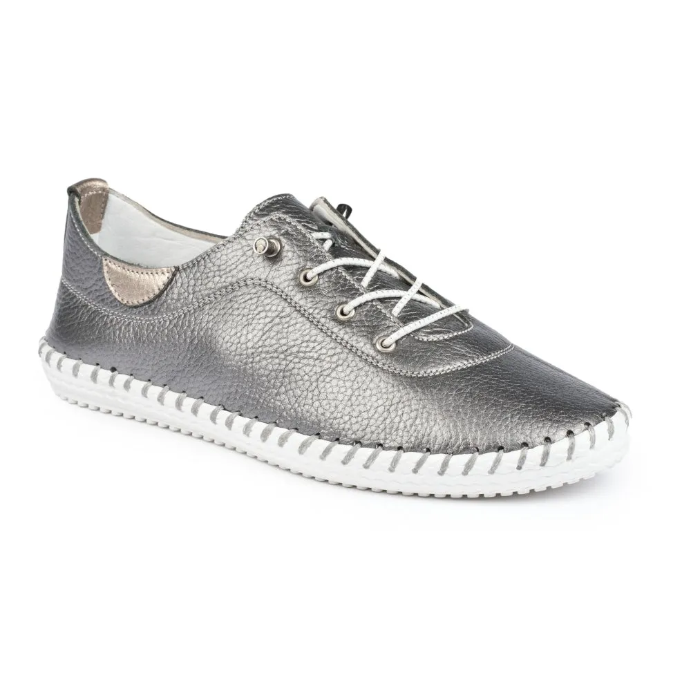 Lunar St Ives Leather Plimsole