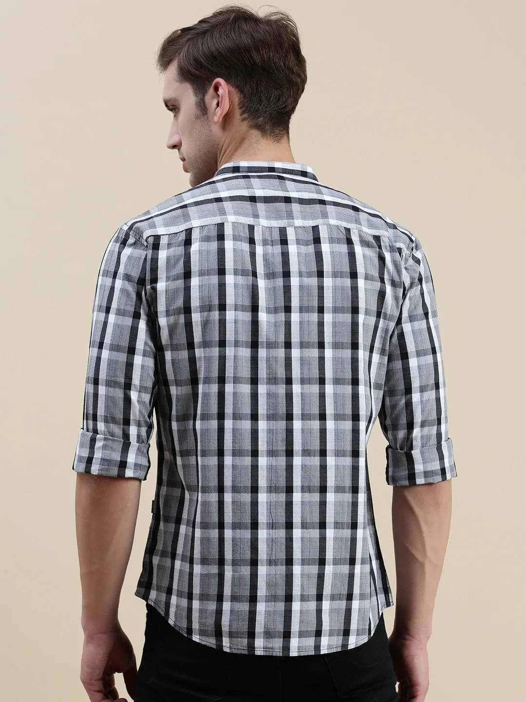 Men Grey Standard Slim Fit Tartan Checks Mandarin Collar Cotton Casual Shirt