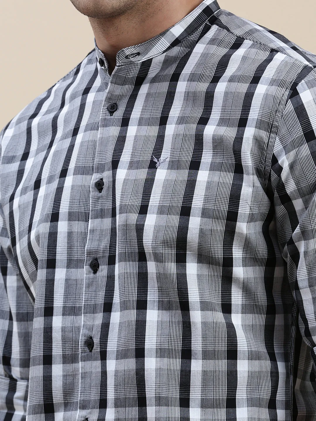 Men Grey Standard Slim Fit Tartan Checks Mandarin Collar Cotton Casual Shirt