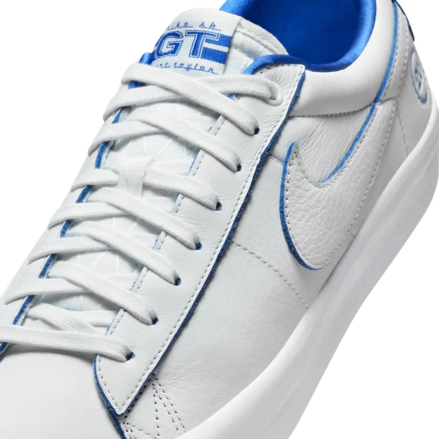 Men's Sb Blazer Low Pro Gt Premium 20Th Anniversary Sneakers In Summit White/game Royal-Summit White