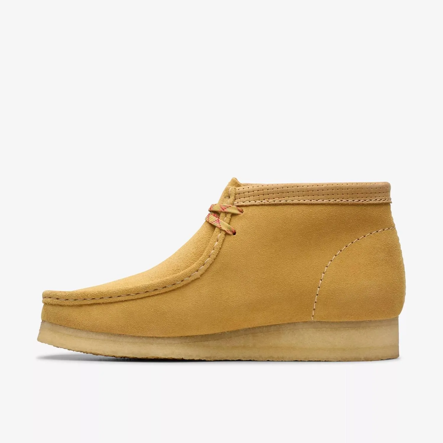 Men's Wallabee Boots In Tan