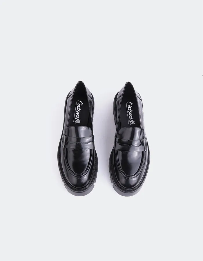 Pesaro Black Leather