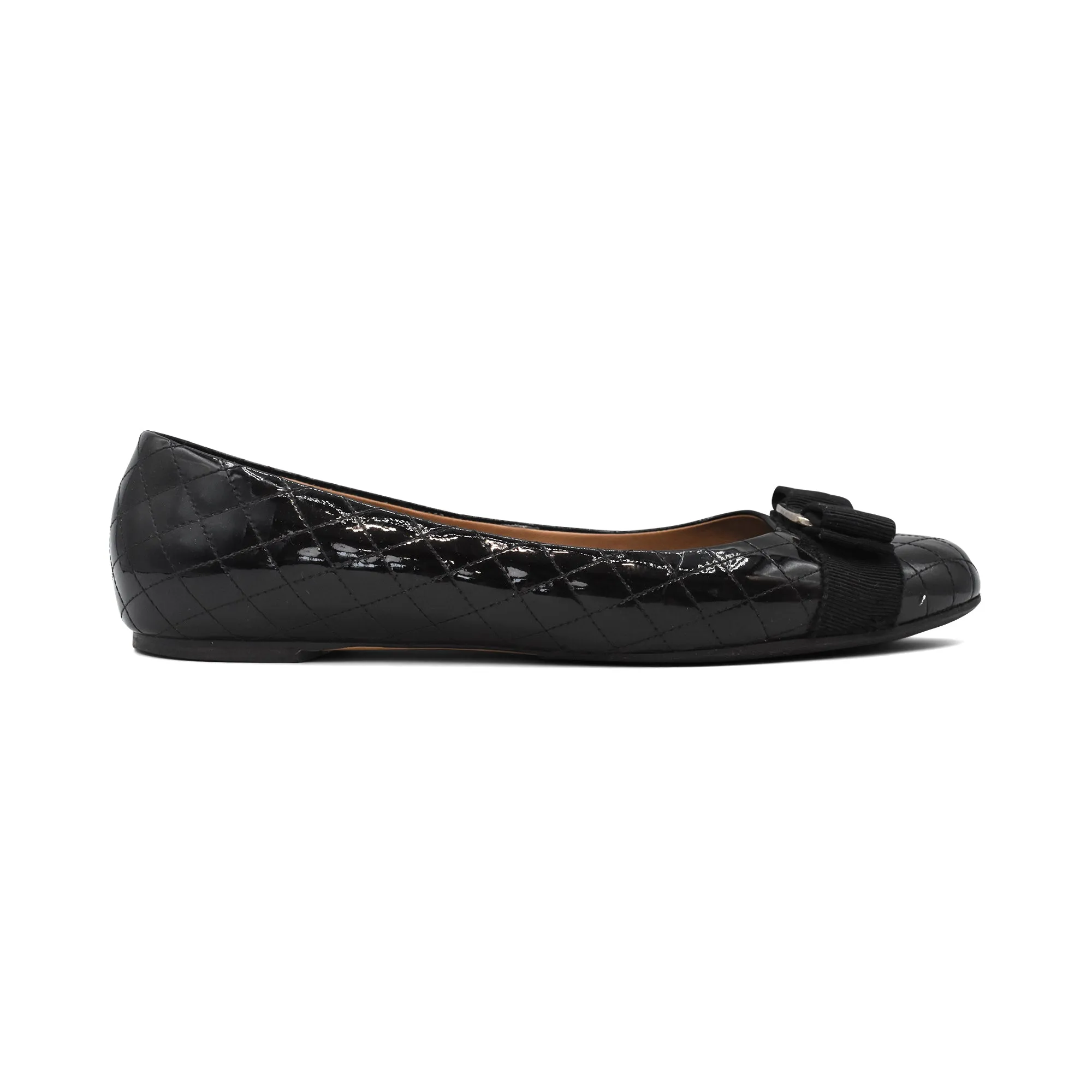 Salvatore Ferragamo 'Vera' Flats - Women's 9