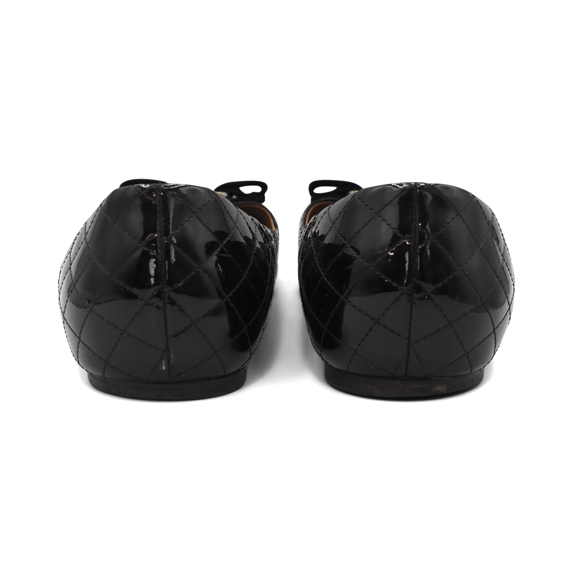Salvatore Ferragamo 'Vera' Flats - Women's 9