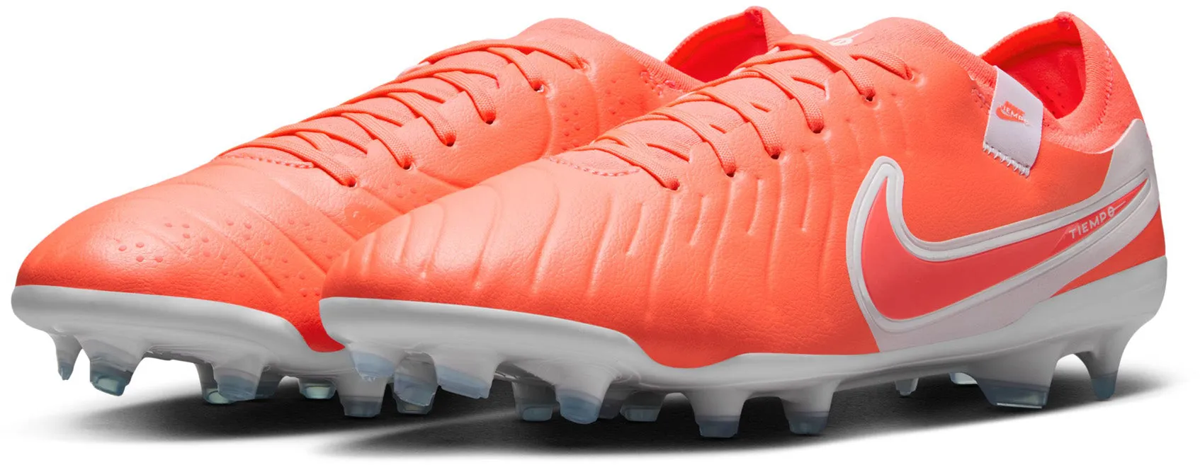 Tiempo Legend 10 Pro FG Low-Top Men's Football Boots