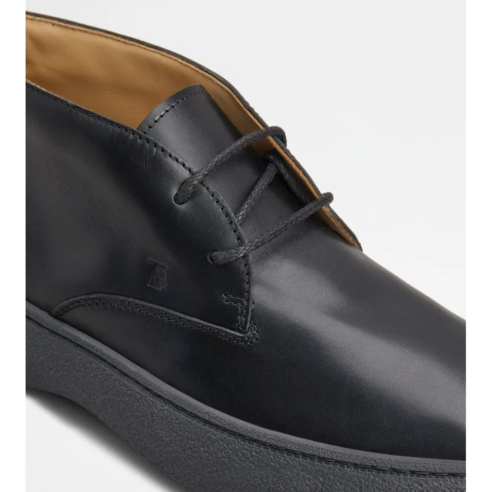 Tod's W. G. Heritage Desert Boots in Leather