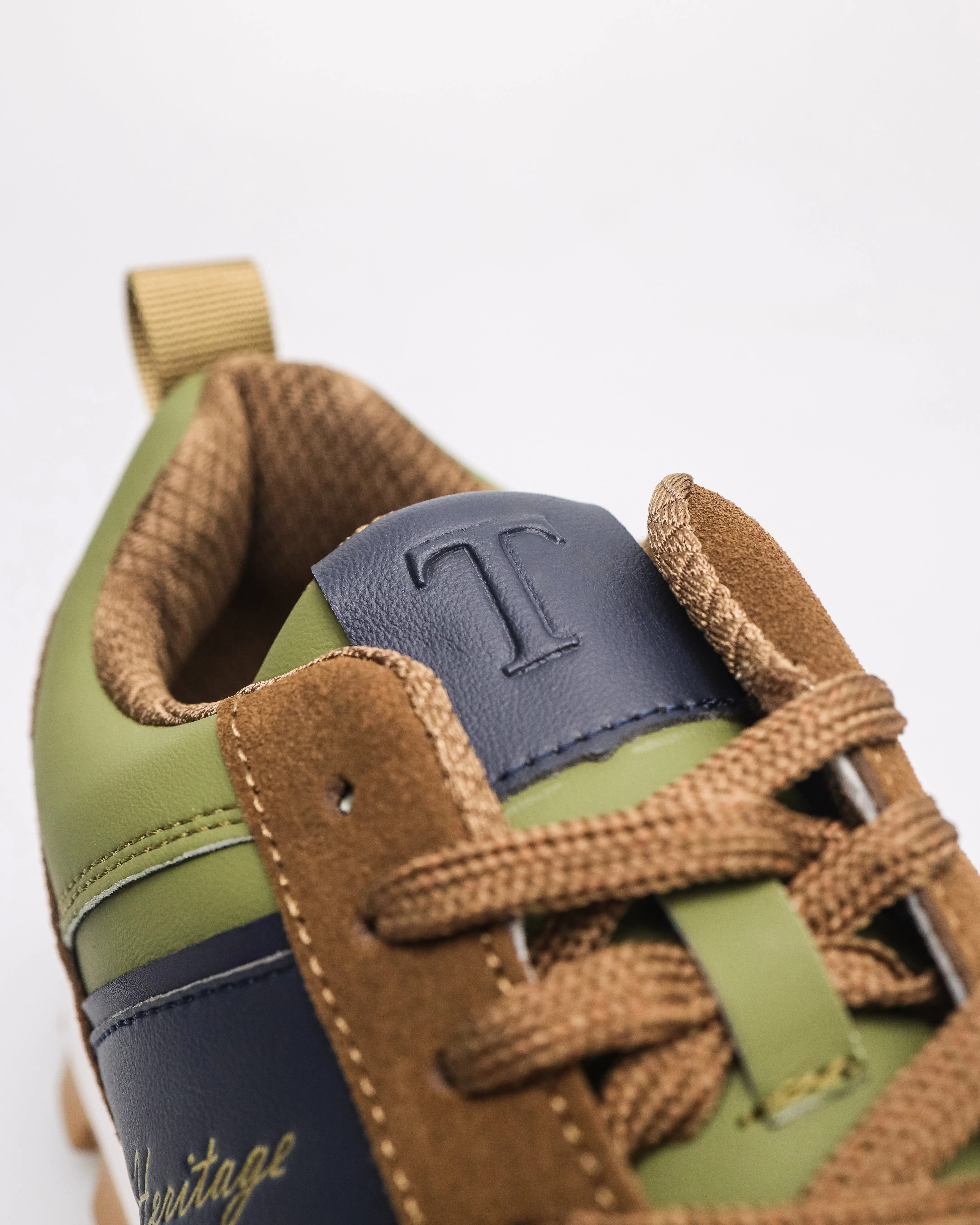 Tomaz TY022 Men's TerraGrip Urbanite Sneakers