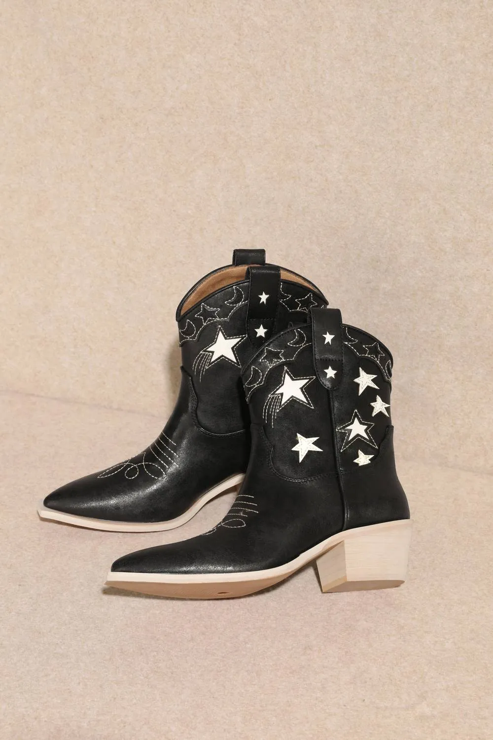 Valeria Boot In Black