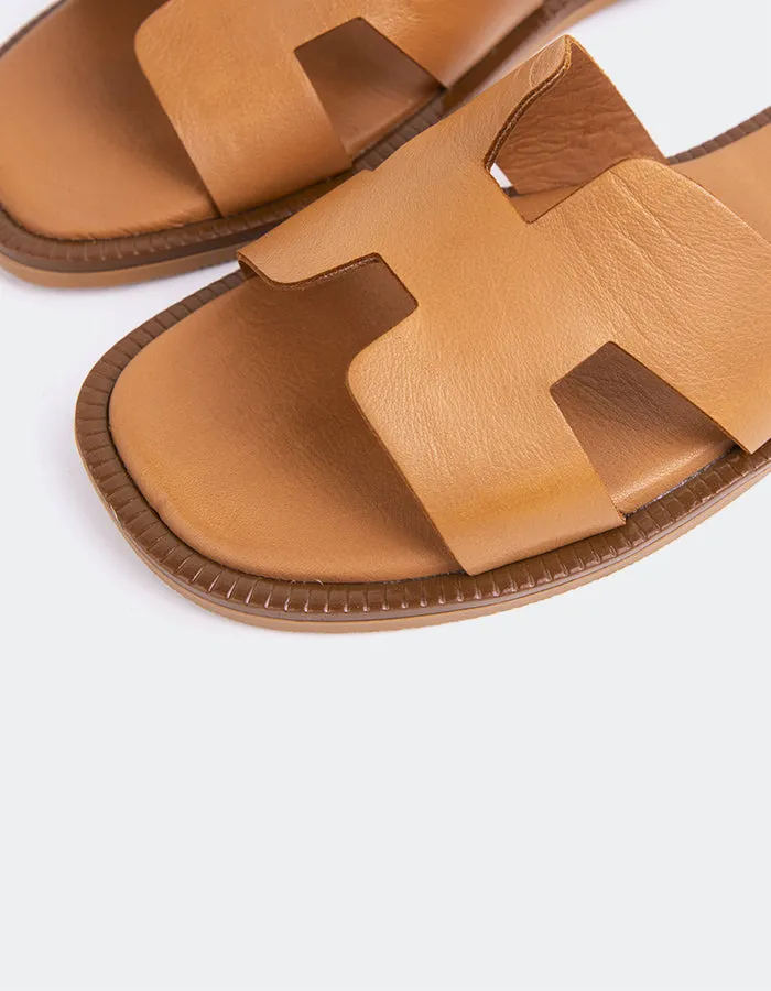 Valmy Tan Leather