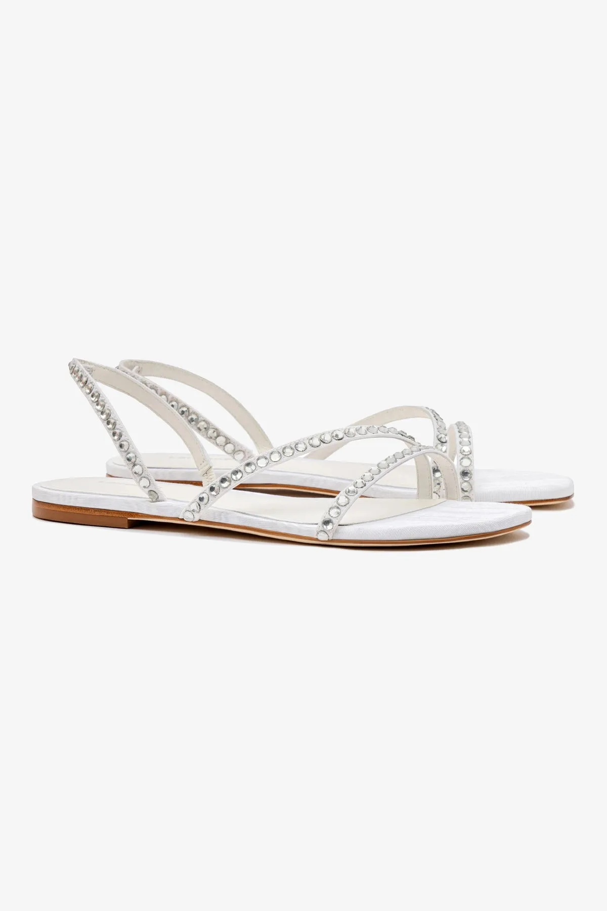 Vicky Flat Sandal In White Fabric and Crystals