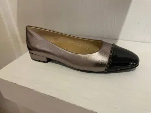 Women Terhi Flat In Pewter