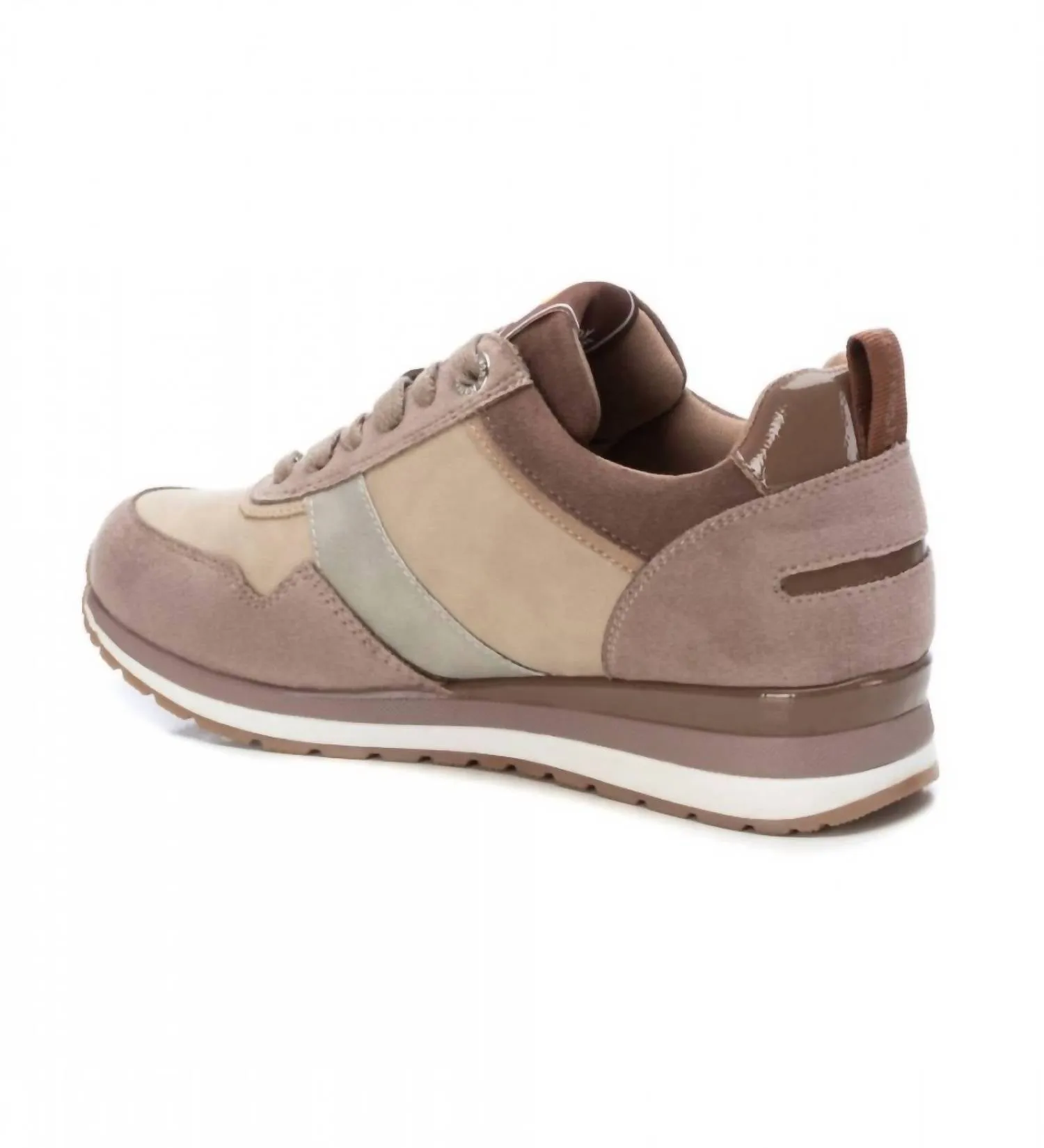 Women's Casual Sneakers In Beige