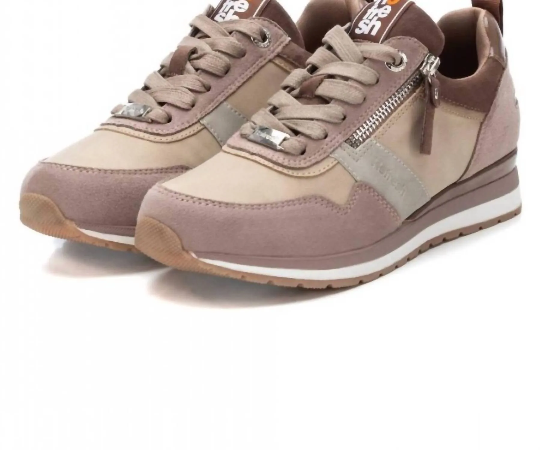 Women's Casual Sneakers In Beige