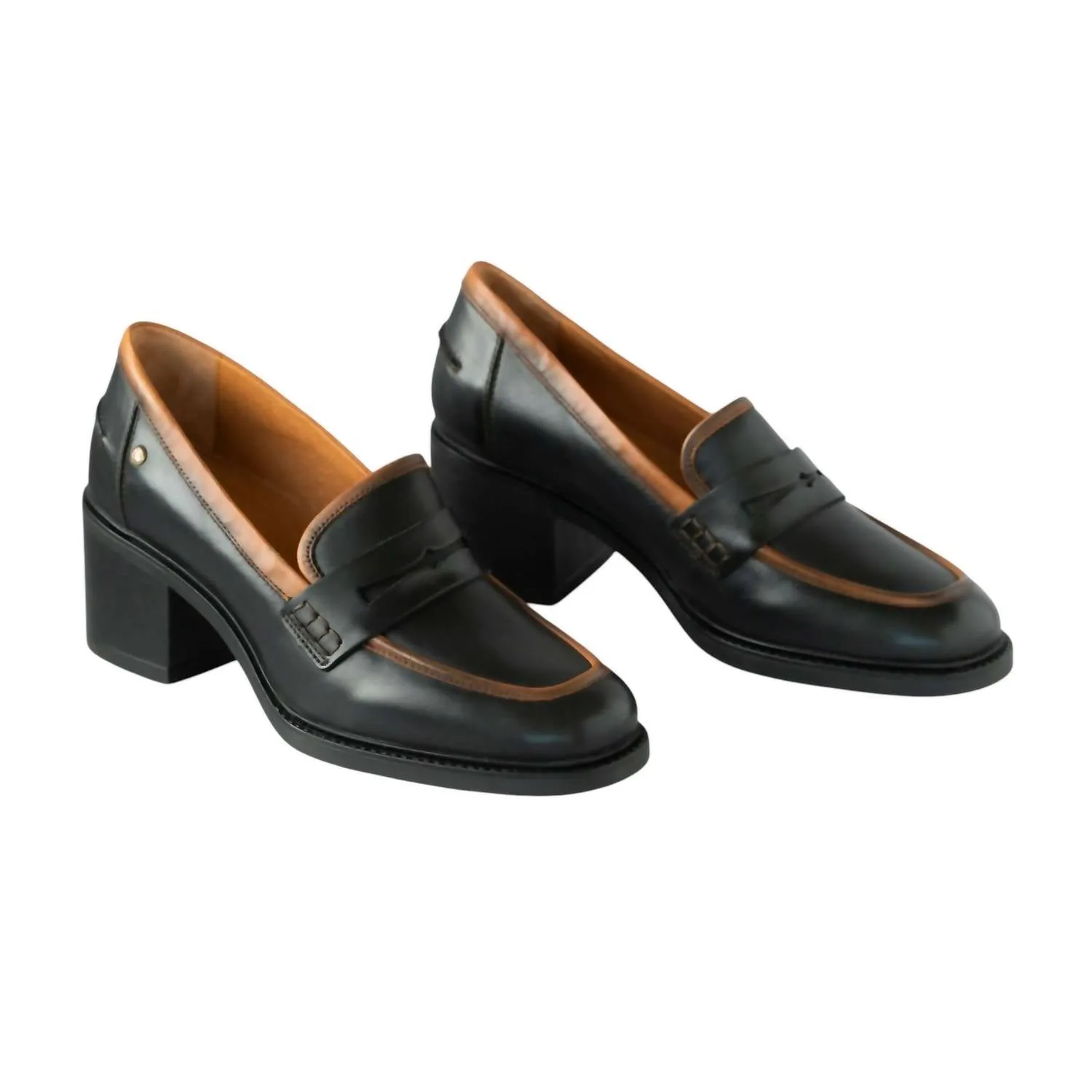 Women's Huesca Loafers In Black