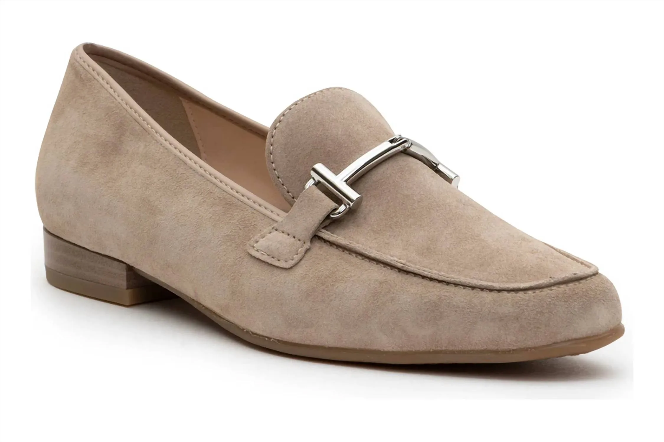 Women's Kelowna Metal Bit Loafer In Sand