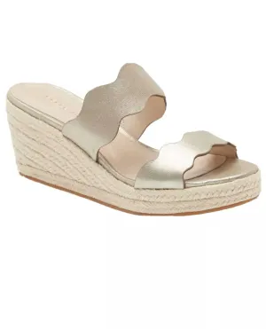 Women's Krew Wedge Sandals In Platinum Gold Metallic Suede